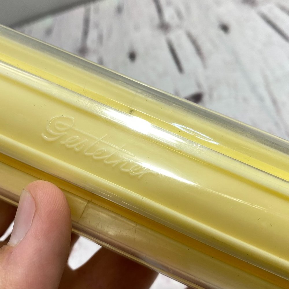 Vintage Pencil case, plastic, back to school, markers